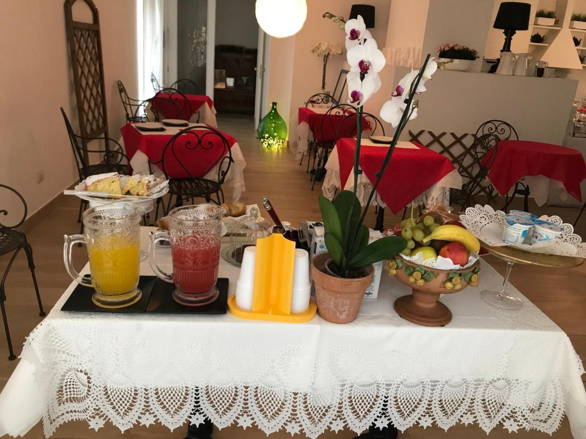Ascoli Bonjour B&B & Apartments Parcheggio Privato & Giardino 아스콜리피체노 외부 사진